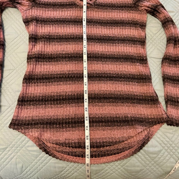 MICOSON Brand Pink and Black Striped Top, Long Sleeves, Size Small - Picture 4 of 6